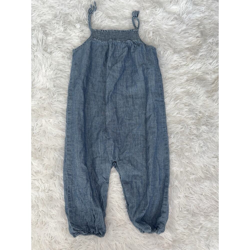 Ralph Lauren Girls Sz. 12 Mo. Chambray Lightweight Romper. Classic, Adorable